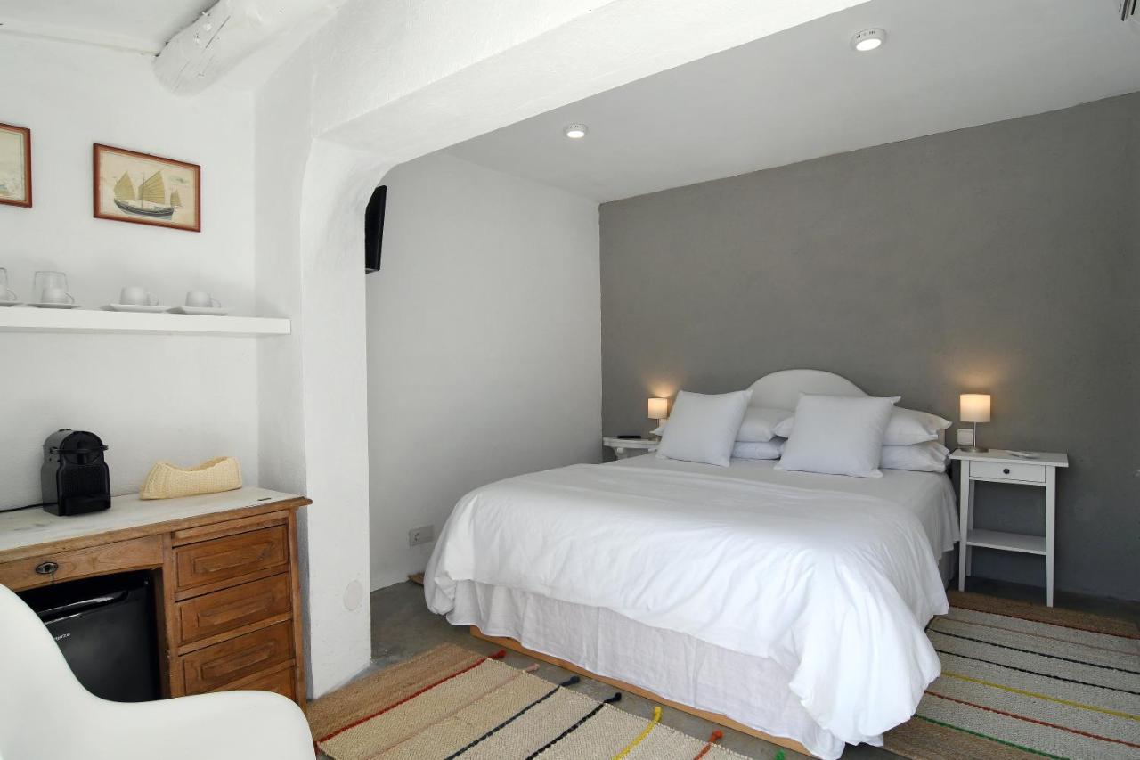 Bed and Breakfast Le Rondini Montrás Exteriér fotografie
